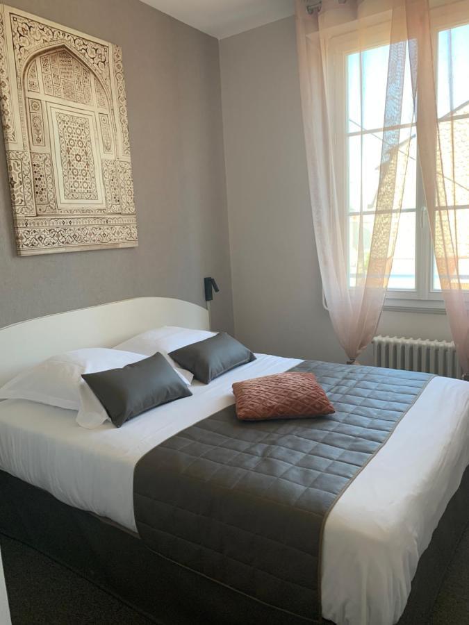 L'escale De La Gare Hotel 2*